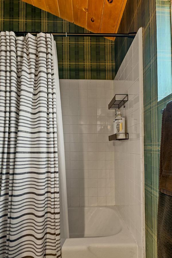 Romantic & Family Friendly Chalet In The Woods Lake Arrowhead Exteriör bild