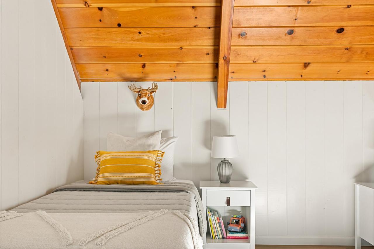 Romantic & Family Friendly Chalet In The Woods Lake Arrowhead Exteriör bild